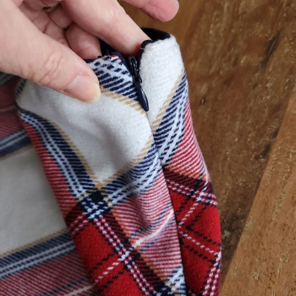 Abercrombie & Fitch Red and White Plaid Mini Skirt M